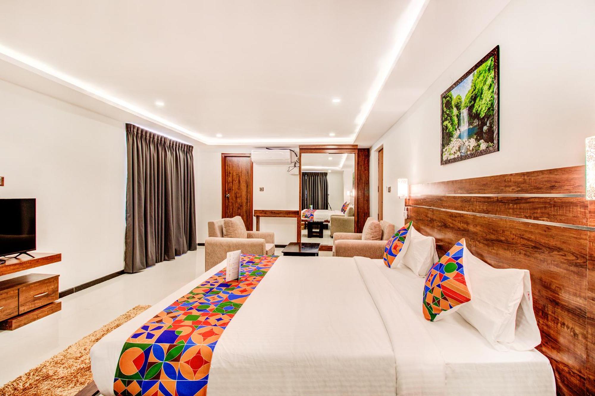 Fabhotel The Royal Suites - Nr Gopalan Innovation Mall Bengaluru Kültér fotó