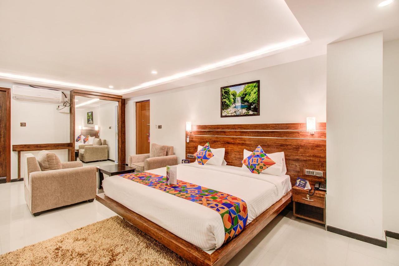 Fabhotel The Royal Suites - Nr Gopalan Innovation Mall Bengaluru Kültér fotó